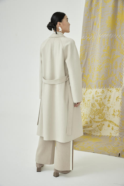 女装长款水波纹羊绒呢大衣  SJF18W784B 商品图1