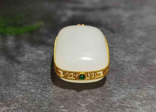 【御珠宫坊】金镶羊脂白玉牌 商品图6