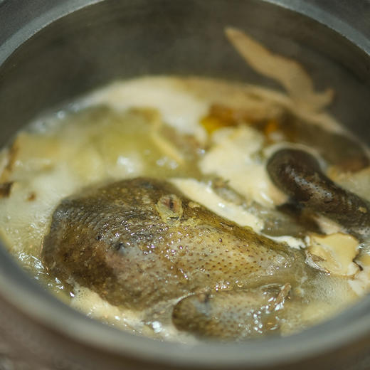 竹荪搭子-【精品五黑鸡 | 山林散养两年以上】砂锅伴侣 鸡汤清澈不浑浊 口感紧实不柴（母鸡 处理后净重1.75~2.1斤/只） 商品图12