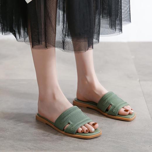 PARDORY   新款透气女鞋 蝴蝶结尖头蛋卷鞋&巴洛克风单鞋&飞织镂空拖鞋&飞织宽面拖鞋，干净，利落，优雅，只一眼，便是浓郁女人味 商品图5