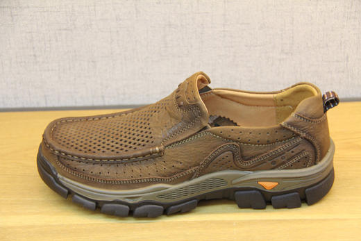 豪行2022年夏季款12208912耐磨底真皮冲孔凉鞋打孔透气户外休闲鞋 专柜正品 商品图1