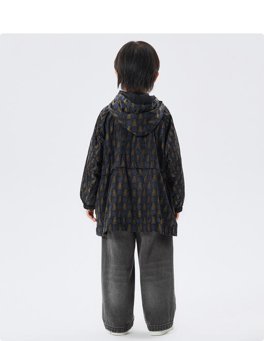 江南布衣童  22年秋款防风小熊主题印花中长款风衣  1M8910510 商品图7