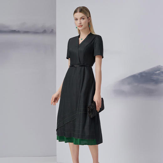 TANGY Collection/天意精品2022年秋季新品女士茛绸连衣裙 商品图1