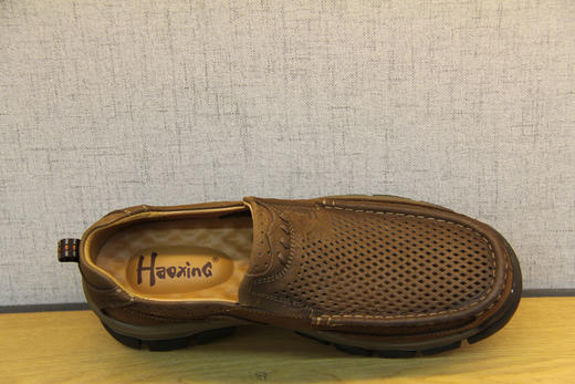 豪行2022年夏季款12208912耐磨底真皮冲孔凉鞋打孔透气户外休闲鞋 专柜正品 商品图4