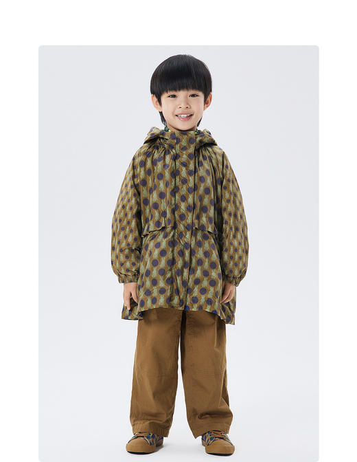 江南布衣童  22年秋款防风小熊主题印花中长款风衣  1M8910510 商品图8