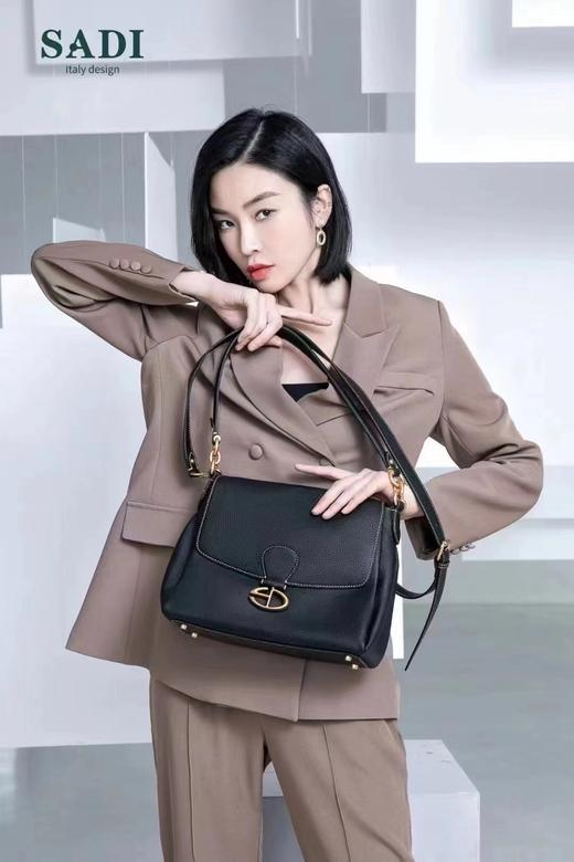 4F袋鼠专柜萨迪牛皮女包 商品图1