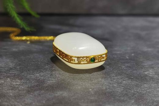 【御珠宫坊】金镶羊脂白玉牌 商品图3