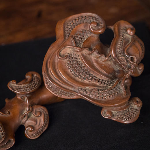 清 黄杨木透雕灵芝纹大如意 商品图1