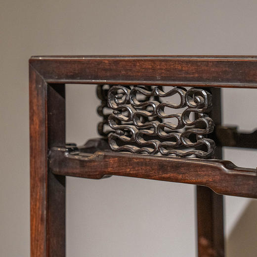 清 红木透雕绳纹卡子花四面平花几 商品图2