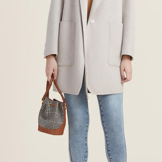 谜底2022秋新品时髦复古拼布水桶包斜跨小包包单肩包女223MQ1421 商品图2