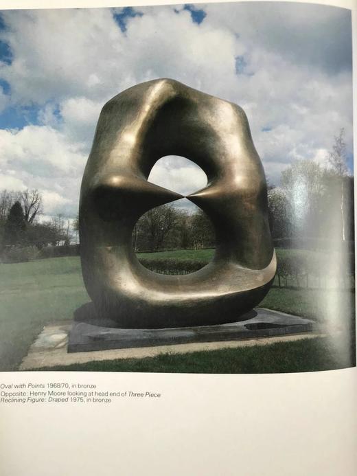 亨利·摩尔工作摄影图集 数百幅插图 精装16开 商品图7