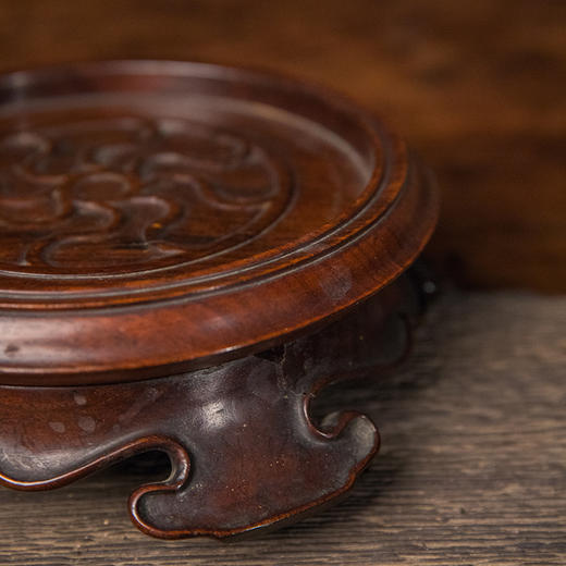 清 红木云纹四足器座 商品图1