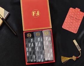 黛唯梵【亲肤低敏，给他温柔的】新款FD潮牌土豪金双F男士无缝内裤，运动裸感超柔亲肤高档盒装内裤