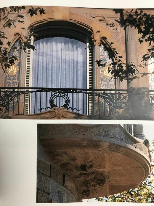 巴塞罗那建筑图集 数百幅插图 精装大16开 商品图10