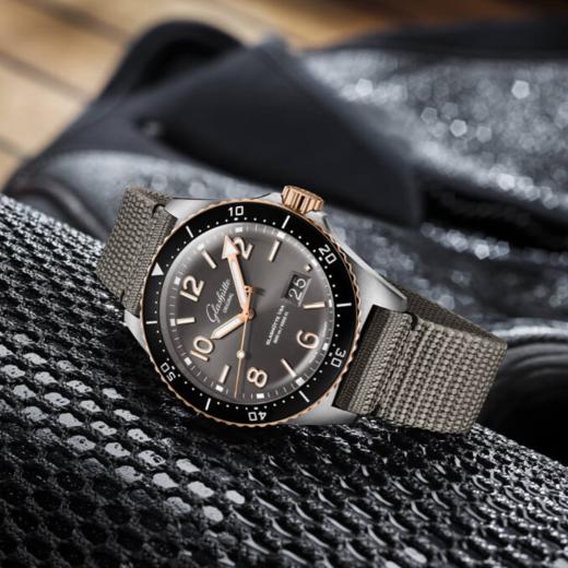 格拉苏蒂原创 （Glashütte Original）开拓系列SeaQ 大日历腕表 1-36-13-04-91-34 商品图2