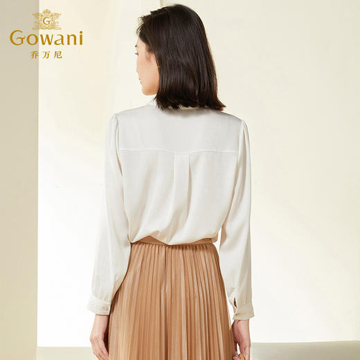 乔万尼白色衬衫女新款精致高级感顺滑长袖上衣EF3C872 商品图3