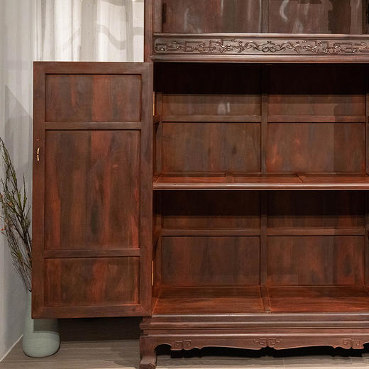 二十世纪 紫檀龙纹万历柜（一对） 商品图3