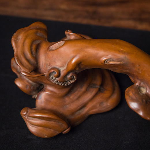 清 黄杨木透雕灵芝纹大如意 商品图3