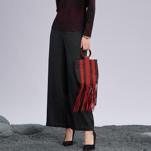 TANGY Collection/天意精品2022年秋冬新品时色系列莨绸喇叭裤 商品图1