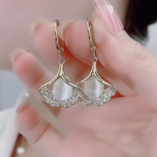 小清新镶钻绿色猫眼石银杏叶耳扣夏款女新款2022年小短款耳环耳饰JU-A23 商品图0