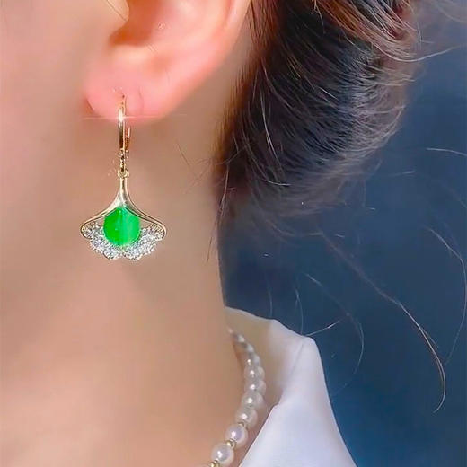 小清新镶钻绿色猫眼石银杏叶耳扣夏款女新款2022年小短款耳环耳饰JU-A23 商品图3