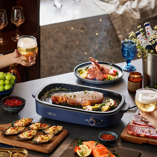 【小程序】小熊烤肉锅家用烤肉盘电烤盘一体多功能新款家庭室内可拆卸电烤炉 DKL-D12Y1  分离式烤盘+木铲（双色可选） 商品图4