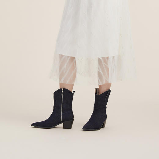 谜底2022秋新品时尚优雅低筒牛仔靴子女士中筒靴223MX1443 商品图2