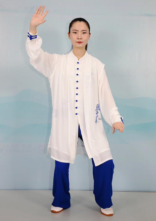 【男女款】白色刺绣三件套：大气版型中长款太极服 商品图1