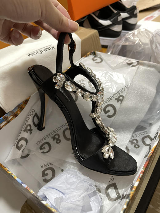 如图36码，性感高跟👠，孤品清仓特价，真皮+真皮大底～不退换，无包装 商品图9