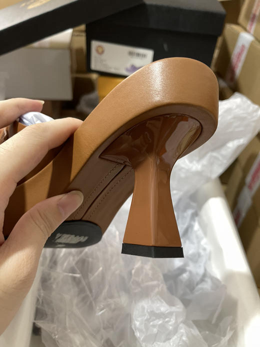 如图38码，孤品清仓特价，真皮+真皮大底～不退换，无包装 商品图8