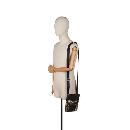 VERSACE JEANS COUTURE【22春夏新款】男士单肩斜挎包印花图案 72YA4B9I ZS281 商品图4
