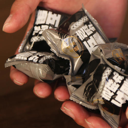 【5天左右发丨九蒸九晒黑芝麻丸】云南丽江玉龙雪山旁，严苛工艺古法制作，自然九道蒸晒！营养更细化、阳气更充足！一份270g*2盒，纯黑五黑两个口味可选！ 商品图2