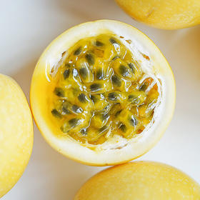 『钦蜜9号黄金百香果』纯甜风味，香气浓郁，不加蜂蜜直接吃