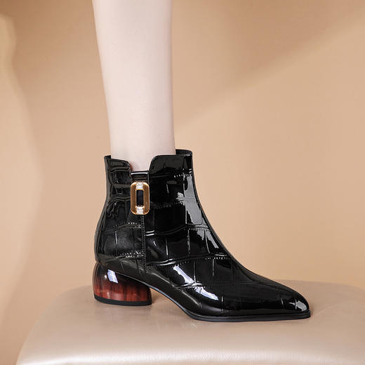 时尚百搭，亮面真皮粗跟短靴DP-6263 商品图6