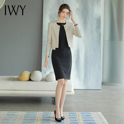 IWY/黑色西装连衣裙女2022夏新款气质显瘦大牌高级感通勤职业套裙Q736-B 商品图1