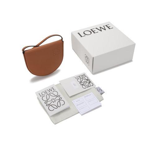 LOEWE/罗意威女士Heel系列牛皮革单肩斜挎包零钱包小号 C661T14X12 商品图4