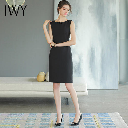 IWY/黑色西装连衣裙女2022夏新款气质显瘦大牌高级感通勤职业套裙Q736-B 商品图2