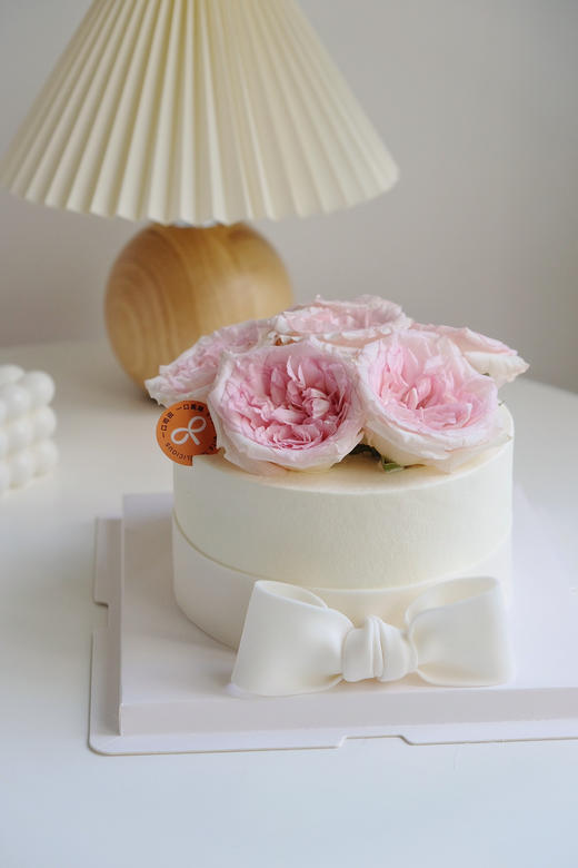 洁白鲜花（按当天鲜花调整） 商品图0