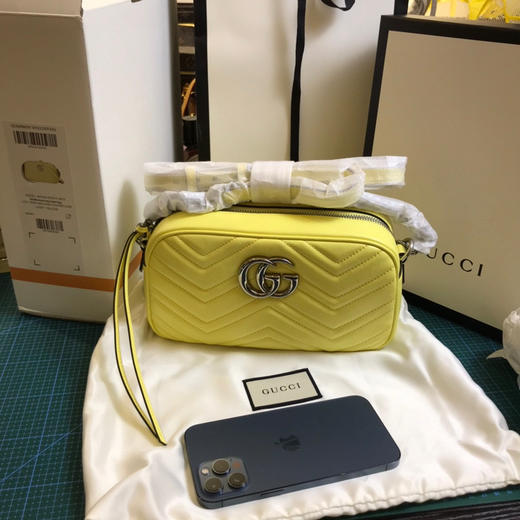 Gucci原厂皮黄色中号相机包，亏本清仓🉐️，原价1300，超值 商品图0