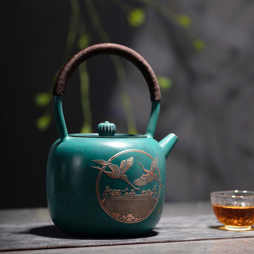 朱炳仁铜 新款系列 福庆长乐花瓶&事事如意茶盘，倾尽所有功力，调配出铜胎天青 事事如意茶盘家用简约储水干泡台茶托沥水茶盘功夫茶具青色等烟雨 商品图11