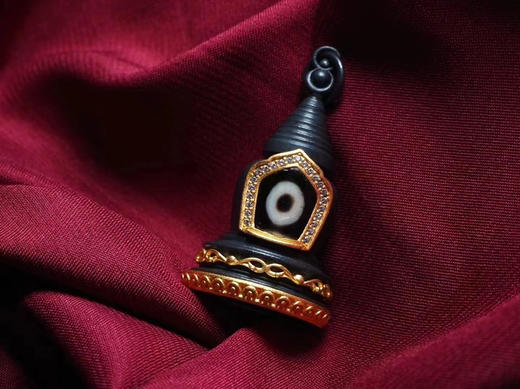 舍利塔 银款镶天珠、含青稞甘露 商品图0