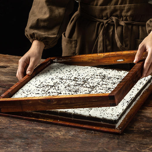 【糕酥精选】手工核桃芝麻糕 地理标志保护产品 非遗技艺 百年传承 纯手工制作 软糯香甜 入口即化 商品图3