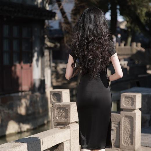 YG2005  2022年春秋季新款复古国潮风黑色提花小个子旗袍中长款 商品图4