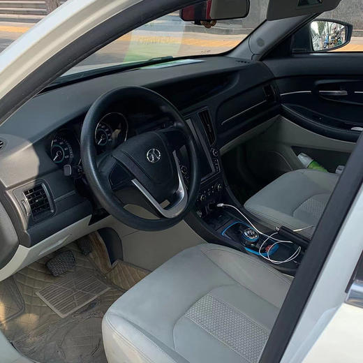 北汽新能源 EU260 乐途plus版 【长租-北京】 商品图4