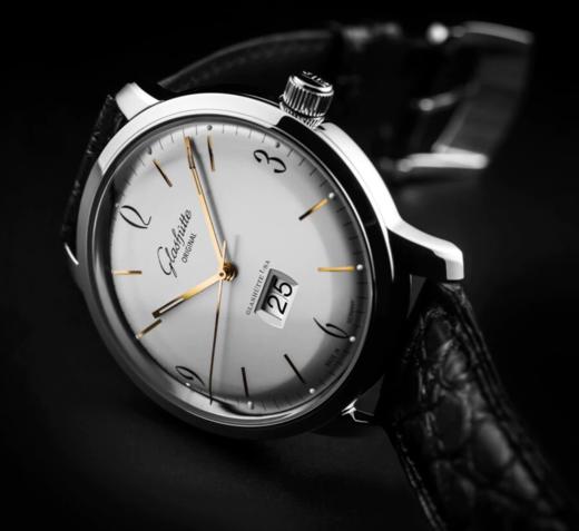 格拉苏蒂原创 （Glashütte Original）复古系列六零年代大日历腕表 2-39-47-01-02-04 商品图1