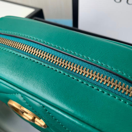 𝙂 𝙂 𝙈𝙖𝙧𝙢𝙤𝙣𝙩绿色相机包小号
原厂皮 ¥¥1250，特价380🉐️ 商品图8