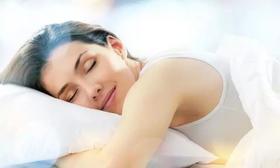  睡醒后出现这7个症状，说明虚寒严重，脾肾阳虚！ 