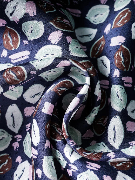 剩S/M/L/XL 米思阳2026春季新款优雅精致耐看小碎花连衣裙高腰显瘦大摆裙2289 商品图4