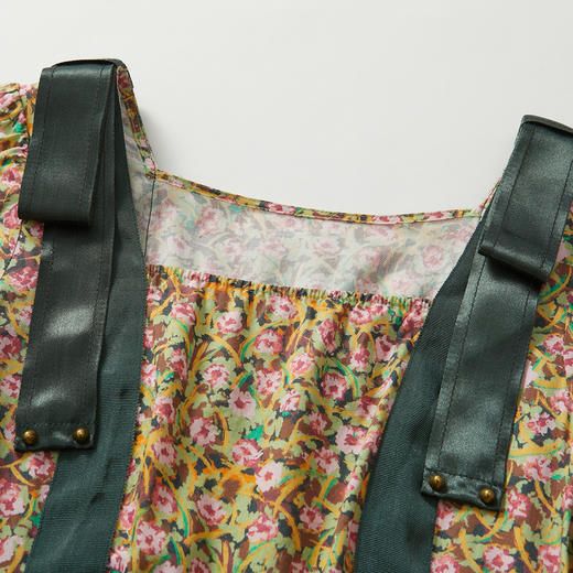 谜底小碎花纯棉连衣裙2022秋复古收腰显瘦灯笼袖中长裙223ML1182 商品图3