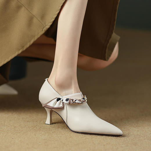 尖头细跟，丝带深口女鞋 DB-M5359 商品图5